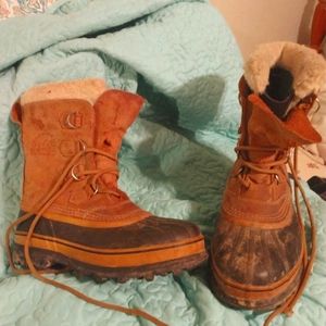 Caribou sorel boots